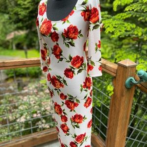 Gorgeous and Unique Bodycon Midi Dress